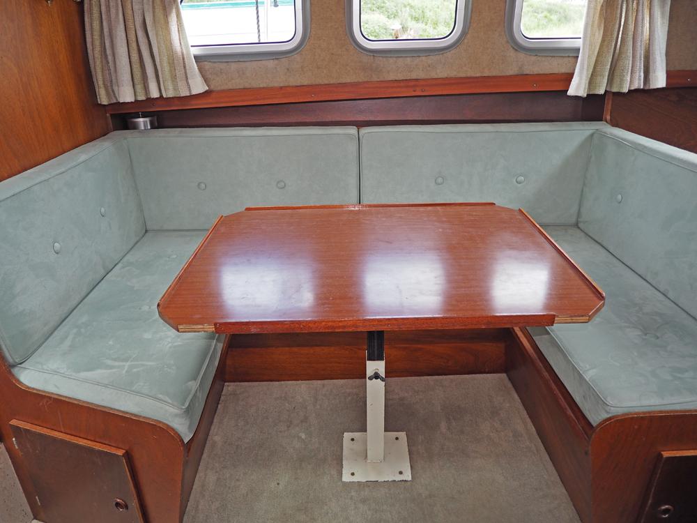 Vorschiff, Innenausstattung